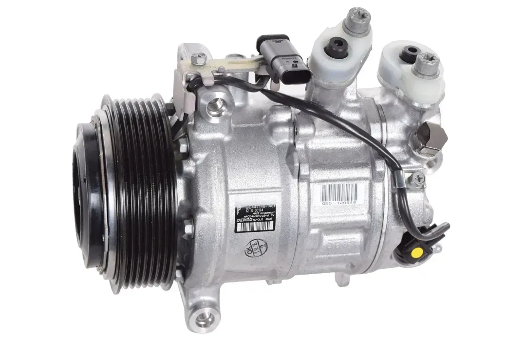 AC COMPRESSOR